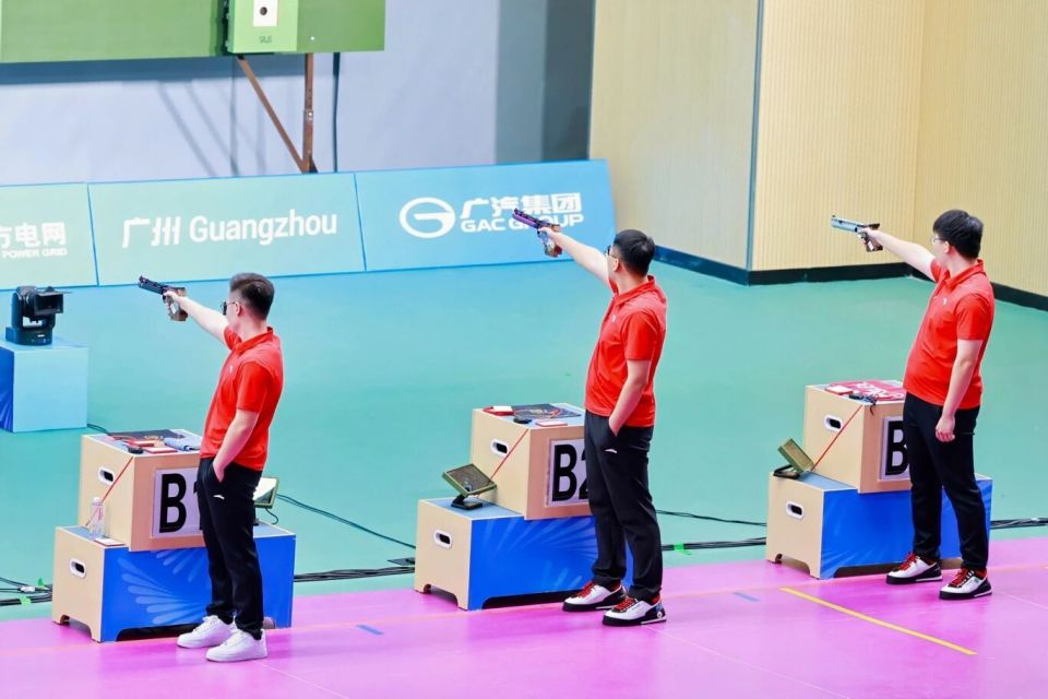 意外因素干 意外因素干